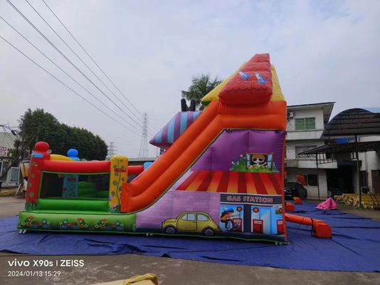 मज़ा पार्क सूखी Inflatable कैंडी की दुकान विषय के साथ उछल स्लाइड