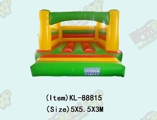 बच्चों के लिए इनडोर inflatable छोटे आकार के उछल महल
