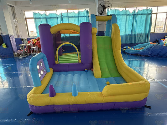 पॉलिएस्टर ऑक्सफोर्ड inflatable बैंगनी पीला पीला नीला स्लाइड के साथ टॉस खेल