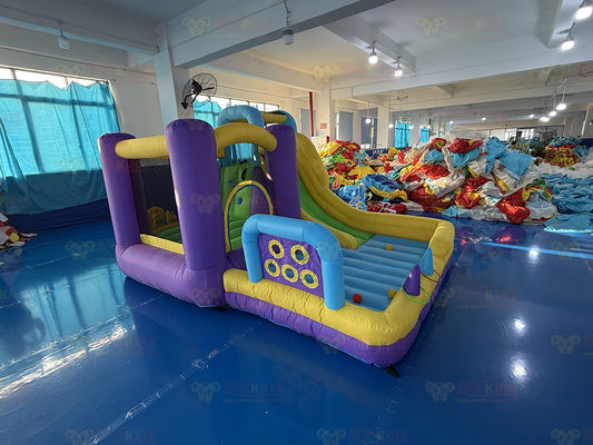 पॉलिएस्टर ऑक्सफोर्ड inflatable बैंगनी पीला पीला नीला स्लाइड के साथ टॉस खेल